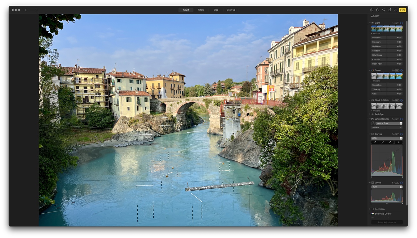 A screenshot of the Apple Photos Edit screen